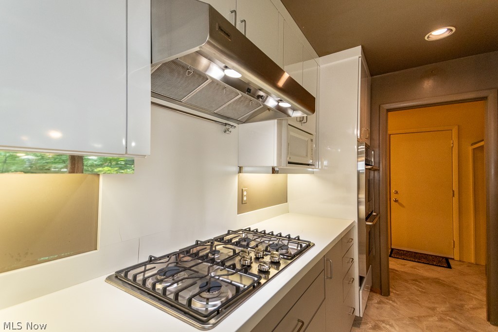 Kenwood Gardens 01 - Residential