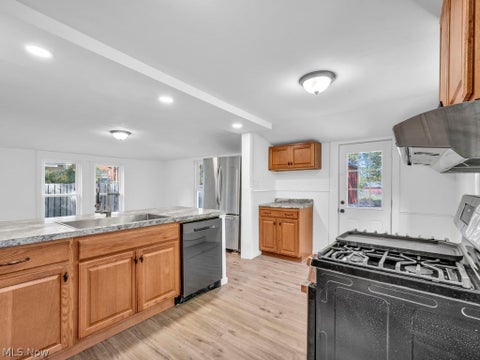 Tiny photo for 175 E Bridge Street, Berea, OH 44017 (MLS # 5257019)