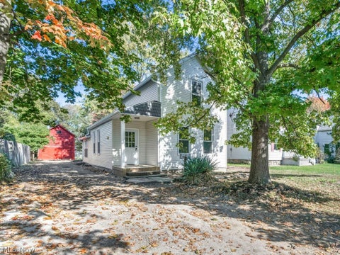 Tiny photo for 175 E Bridge Street, Berea, OH 44017 (MLS # 5257019)