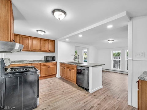 Tiny photo for 175 E Bridge Street, Berea, OH 44017 (MLS # 5257019)
