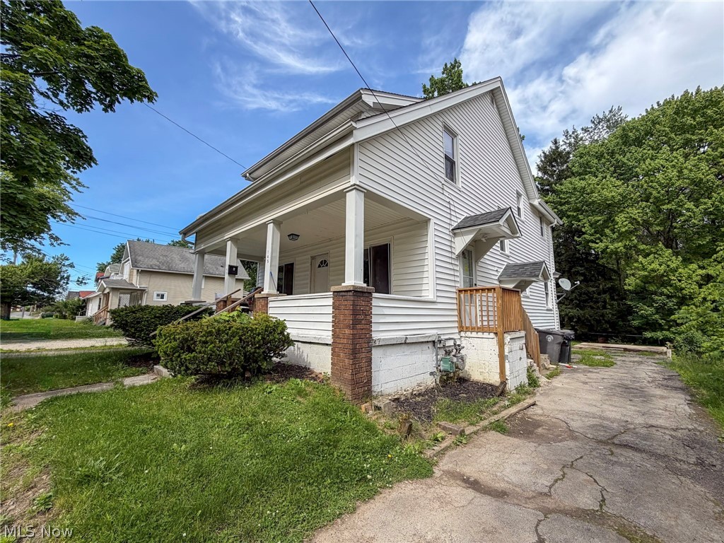 City/Youngstown - Residential Income