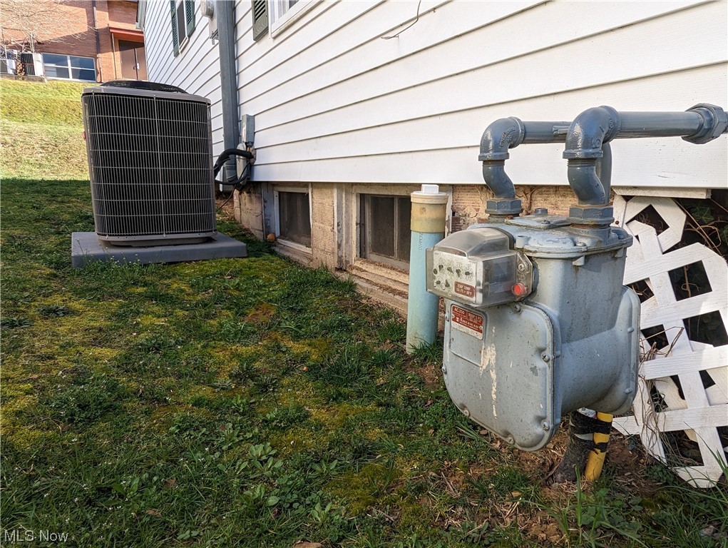335 Main Street, Grantsville, West Virginia image 30