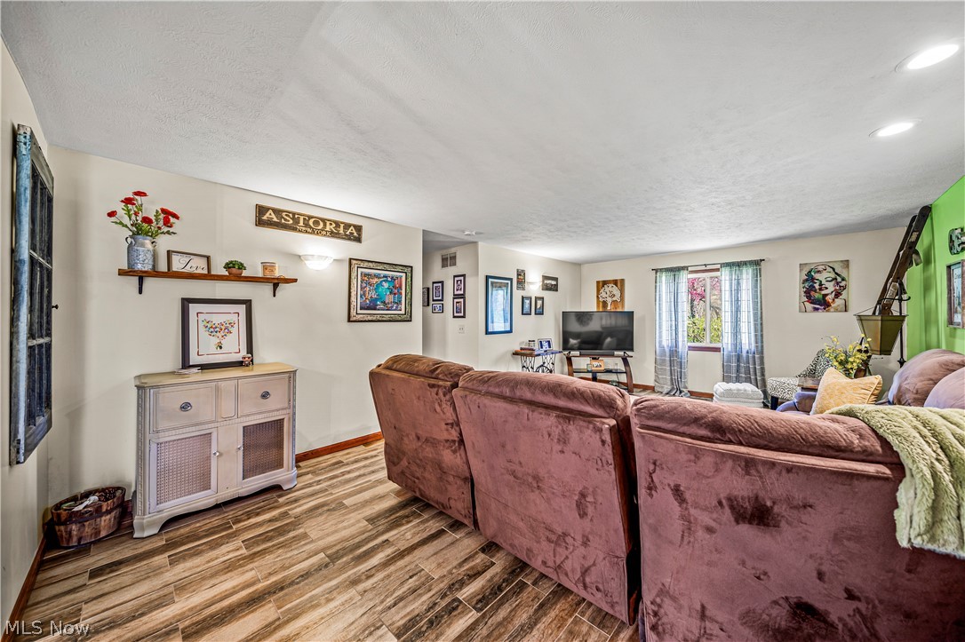 Ab Barto Sub - Residential