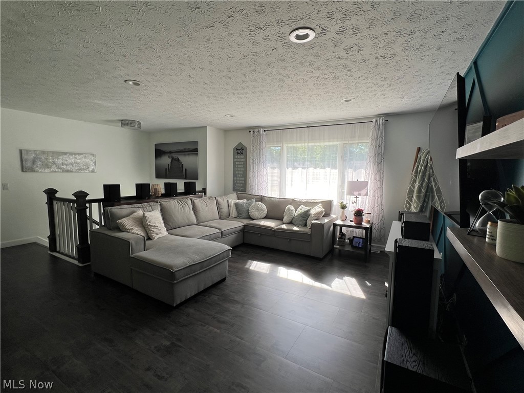 1258 Cherry Lane