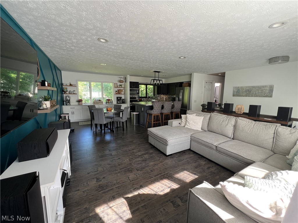 1258 Cherry Lane
