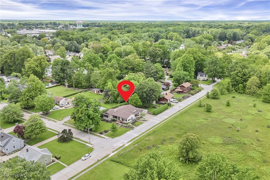 4346 Selhurst Road, North Olmsted, Ohio image 44