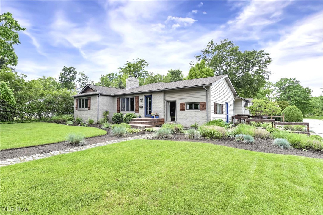 4346 Selhurst Road, North Olmsted, Ohio image 35