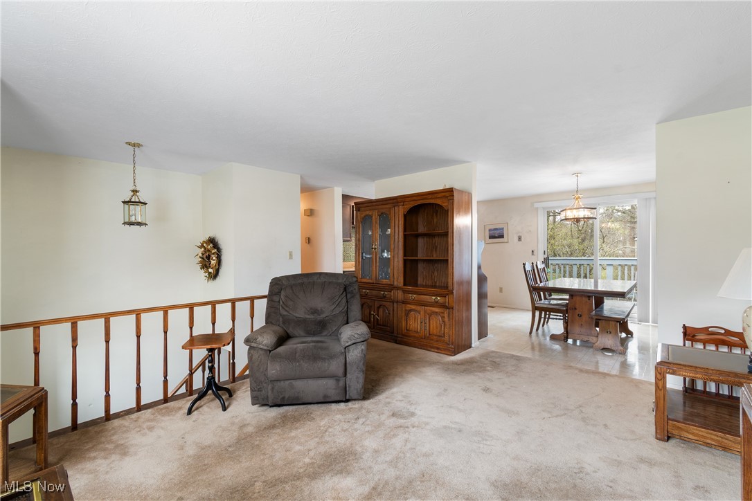 953 Kevin Drive, Kent, Ohio image 5