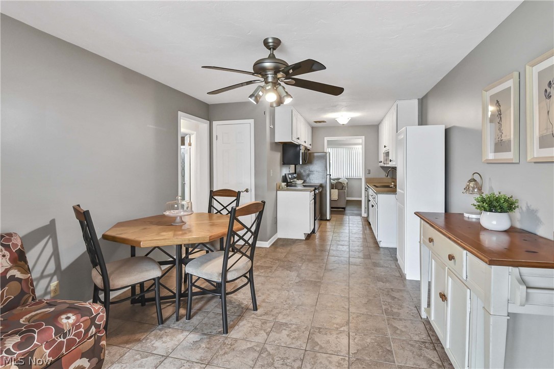 Country Club Condo - Residential