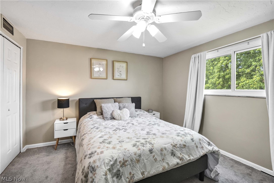 Country Club Condo - Residential