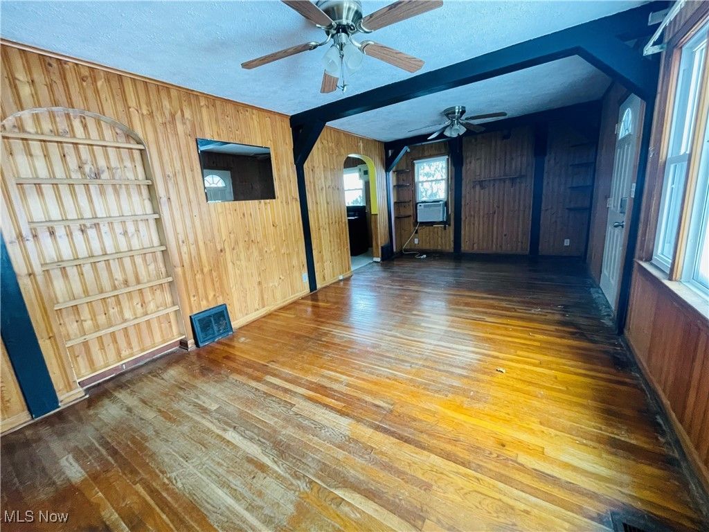 Photo of 3212 12th Street NW, Canton, OH 44708 (MLS # 5177282)