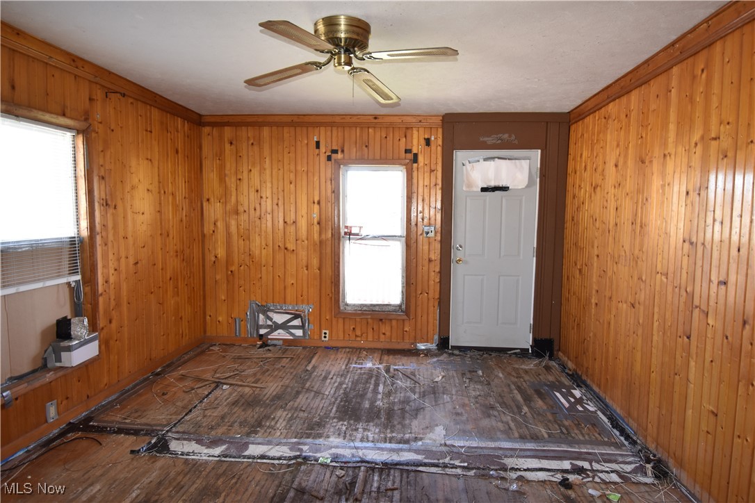 309 16th Street, Conneaut, Ohio image 7
