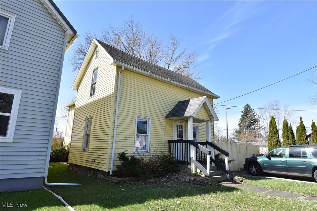 309 16th Street, Conneaut, Ohio image 2