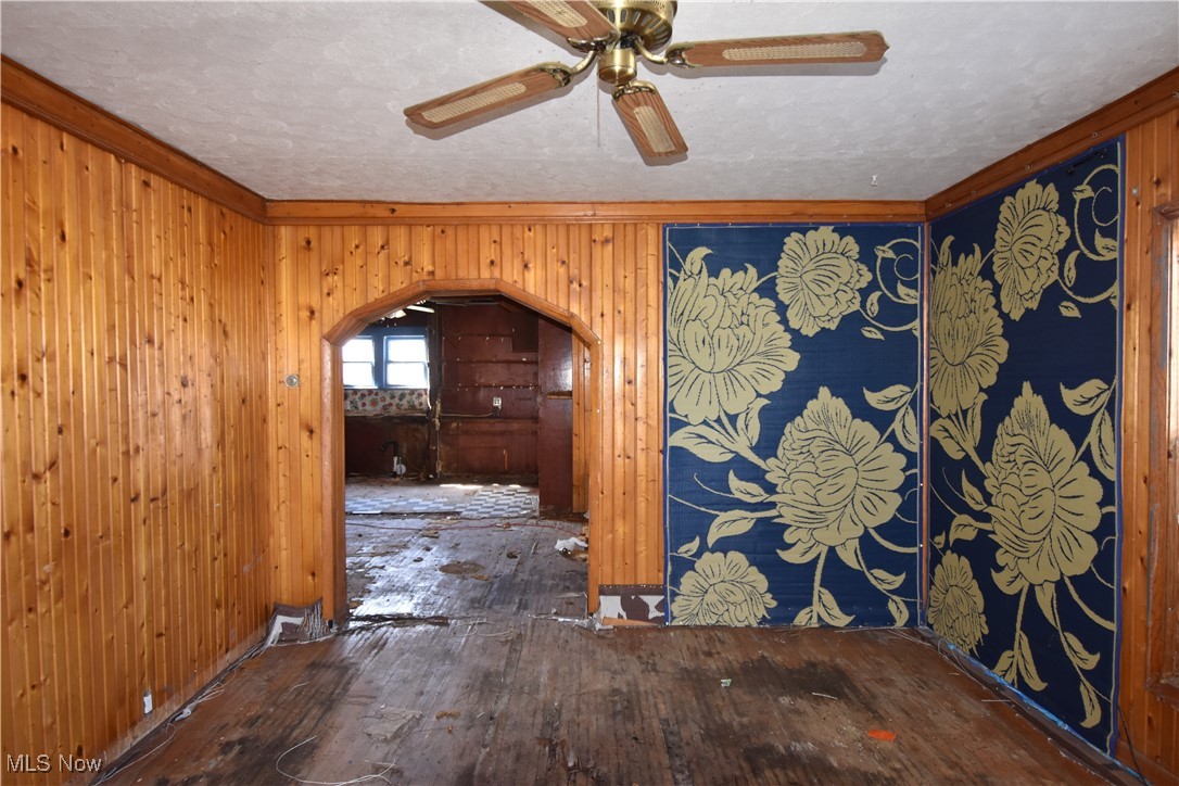 309 16th Street, Conneaut, Ohio image 8