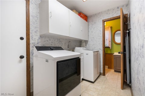 Tiny photo for 1545 Pinecone Street NW, North Canton, OH 44720 (MLS # 5254675)