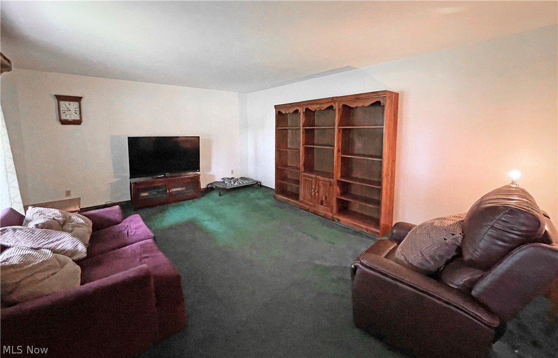 Laurel Ridge - Residential