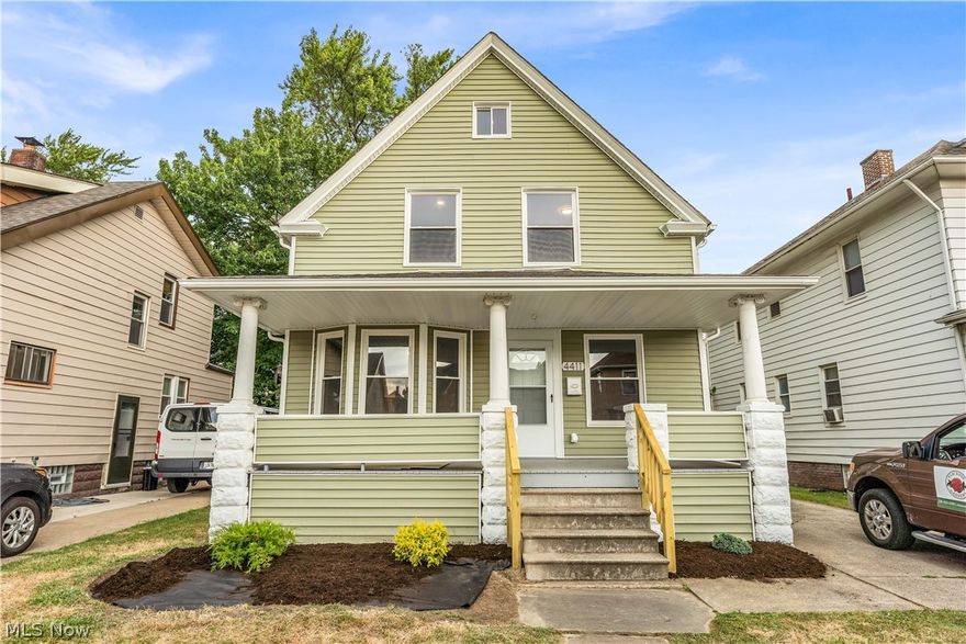 4411 Gamma Ave, Newburgh Heights - Spacious 3 bed 2 bath single family // home!

$ 1500 rent / $ 1500 deposit //
$49 application fee per adult //
1-2 pets OK with approved PetScreening and PetFee.(Some breed restrictions apply per HUD guidelines). //
NO SMOKING //
1 time $169 non-refundable set up fee paid at lease signing //

$30/month required resident benefit package; can include personal property/liability insurance for an additional $5/month for $35/month total //

** ** CMHA OK - 3 bdrm voucher; must be prepared with ½ reservation fee to hold the property and moving packet. **  ** //

All applicants are required to fill out a PetScreening application, found on our website directly on the application before being processed. Even if you have NO pets - this application must be filled out. One time, non-refundable pet fee of $200-500 per animal applies to all pets & must be paid prior to or when you pay your first month rent. (No fee for qualified assistance animals). //

Our application is processed through secure site: Findigs, and they require ID and income verification. Without this, your application will not be processed. They offer 24/7 chat support on their application directly if you have any questions. //
 
BEDROOMS: 3 //
BATHROOMS: 2 //
APPLIANCES PROVIDED: Fridge, stove, microwave, and dishwasher //

UTILITIES / RESIDENT RESPONSIBILITY: Residents are responsible for all utilities including: water/sewer/trash, gas & electric and are responsible to maintain lawn care, maintenance & snow removal. //

Serious inquiries only.