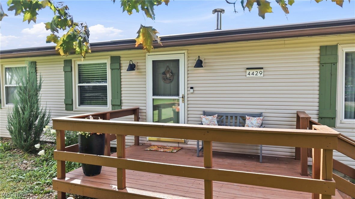 4429 Ridge Road