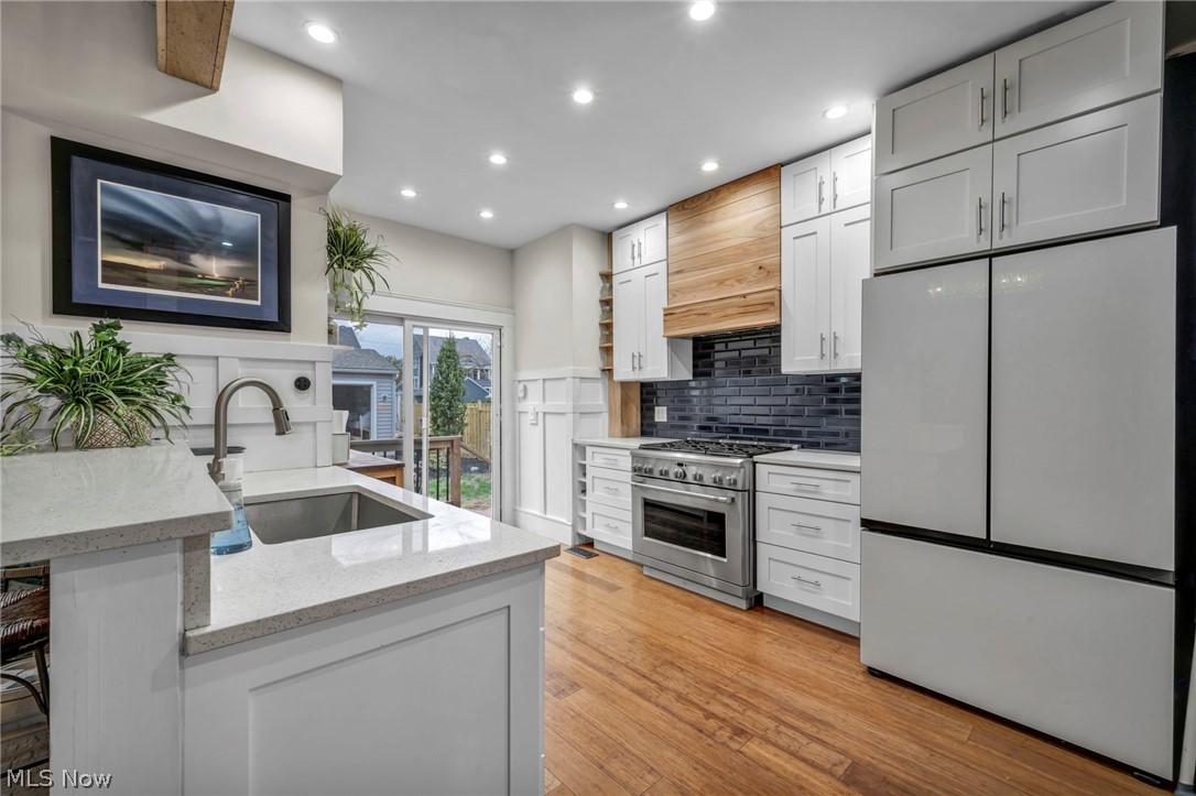 M Louis Atwells - Residential