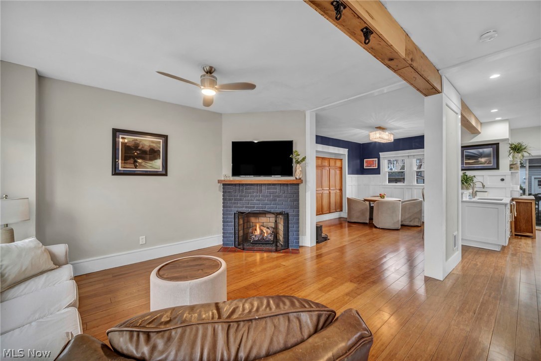 M Louis Atwells - Residential