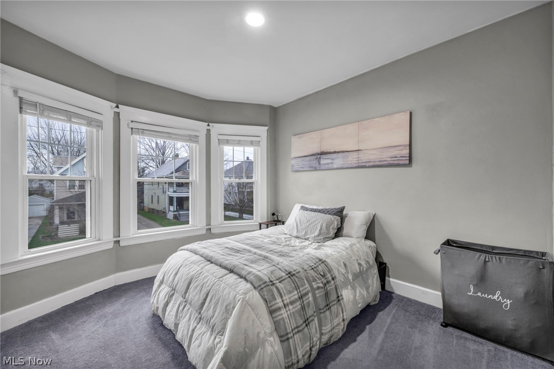 M Louis Atwells - Residential