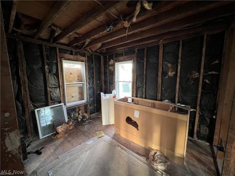 Tiny photo for 2773 Burton Street SE, Warren, OH 44484 (MLS # 5190118)