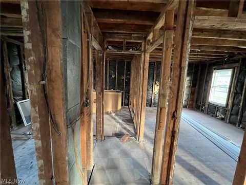 Tiny photo for 2773 Burton Street SE, Warren, OH 44484 (MLS # 5190118)