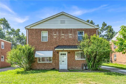 Multifamily For Sale - 21300 Crystal Avenue<br/> Euclid, OH 44123