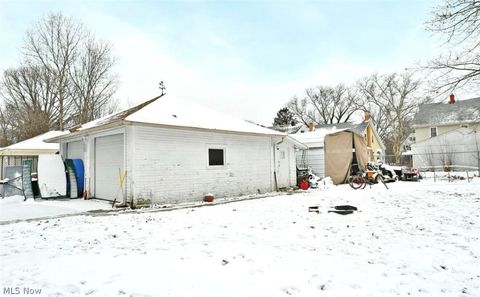 Tiny photo for 1970 Weston Avenue, Youngstown, OH 44514 (MLS # 5188164)