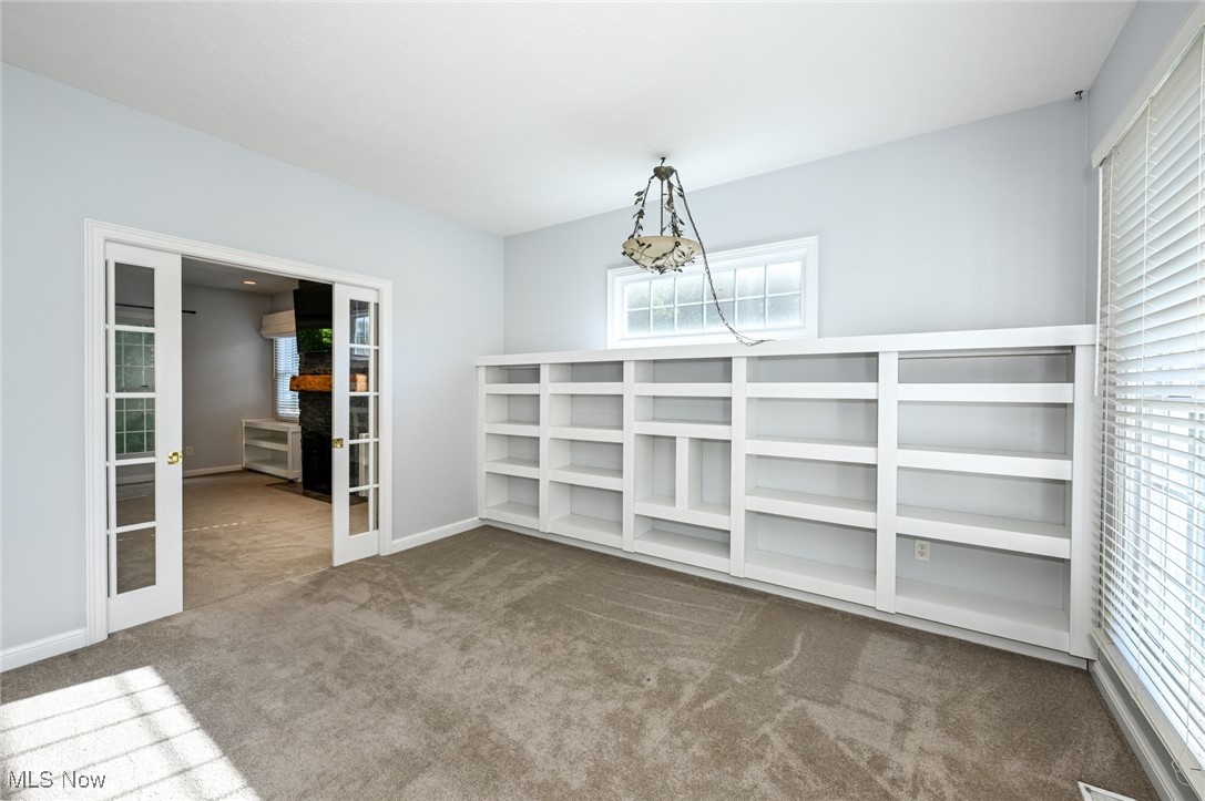 Wood Thrush Pond - Residential