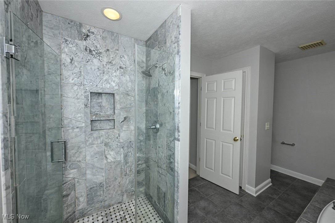 Wood Thrush Pond - Residential