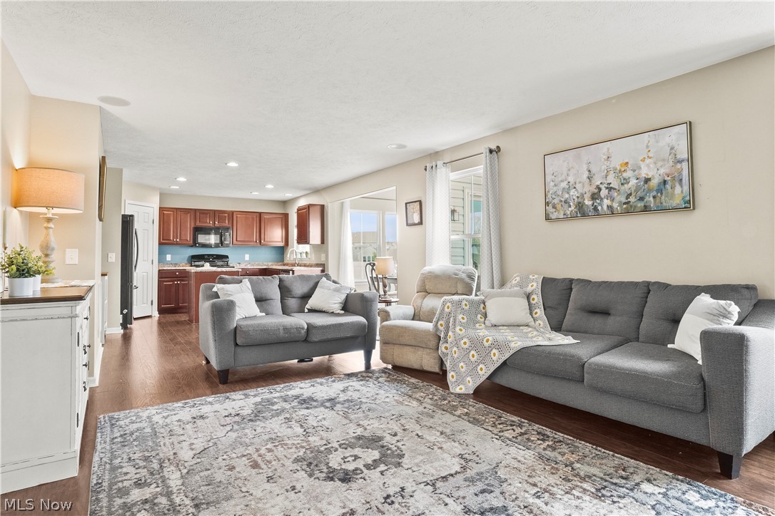 Meadow View Ph 03 - Residential