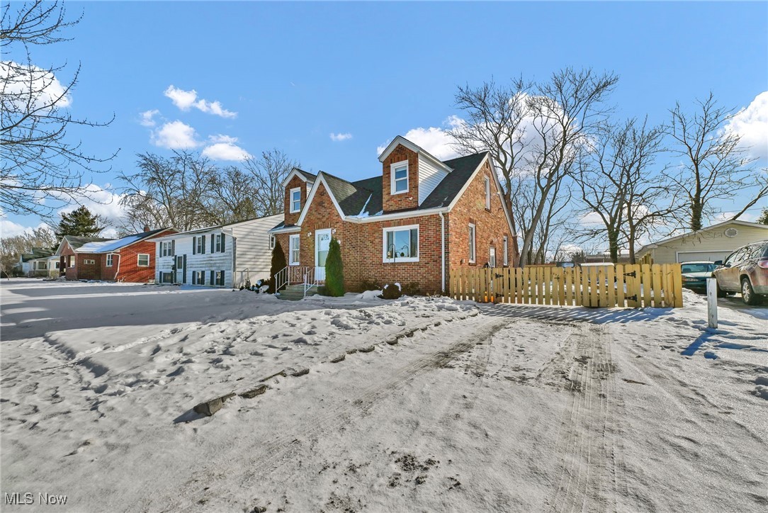 210 Louisiana Avenue