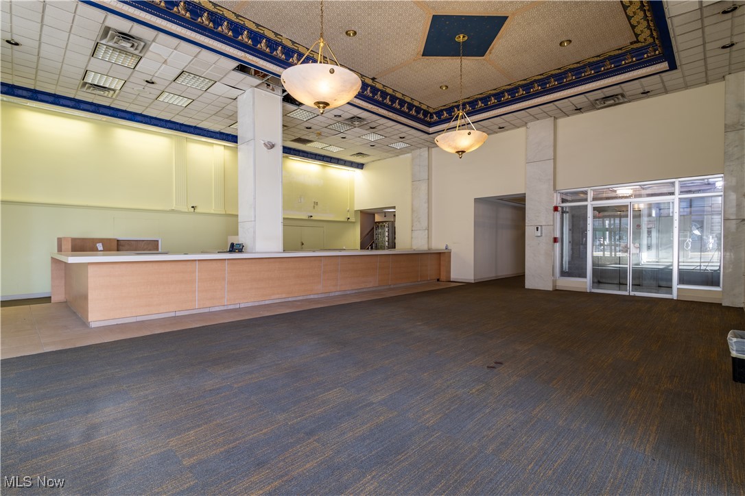 100 N 4th Street