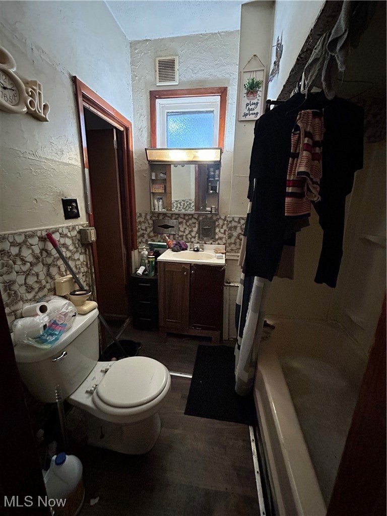 Slavic Village - Residential Income