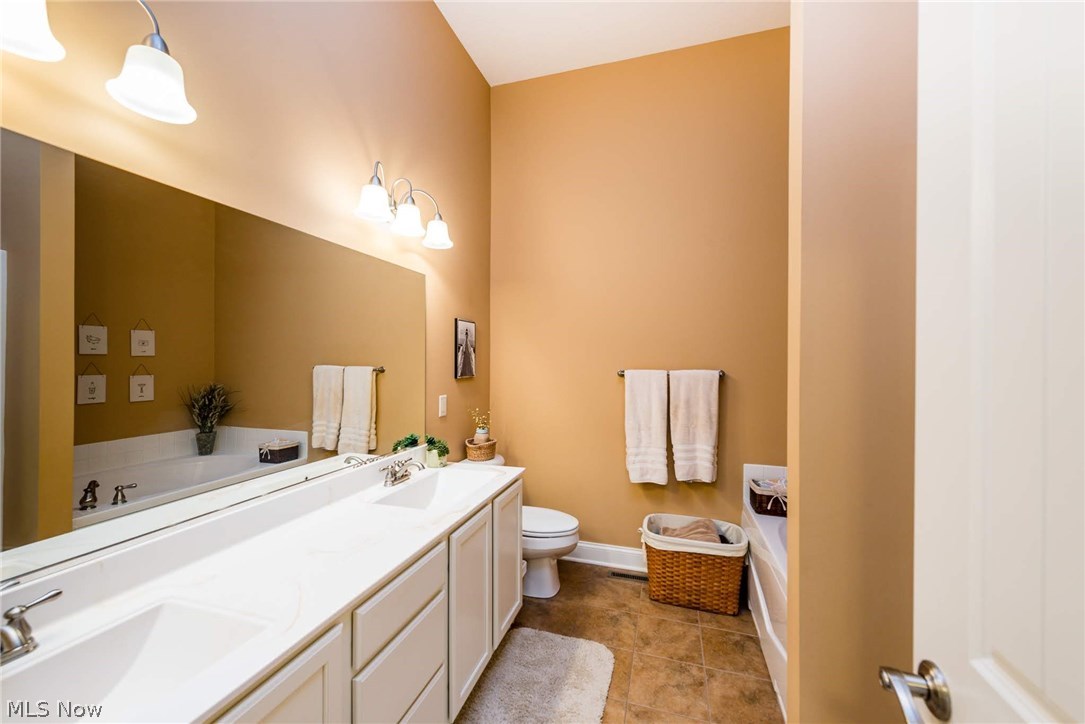 North Point/Hunters Xing Condo - Residential