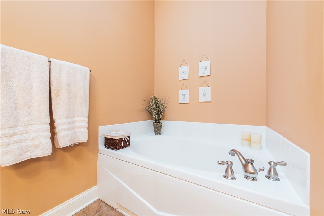 North Point/Hunters Xing Condo - Residential