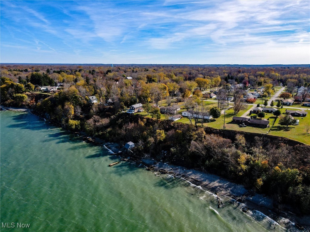 1092 Lake Road, Conneaut, Ohio image 40