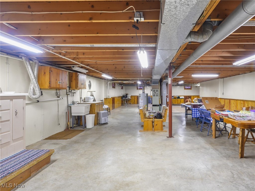 1092 Lake Road, Conneaut, Ohio image 25
