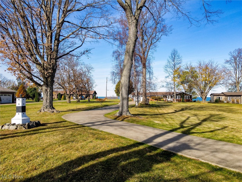 1092 Lake Road, Conneaut, Ohio image 37