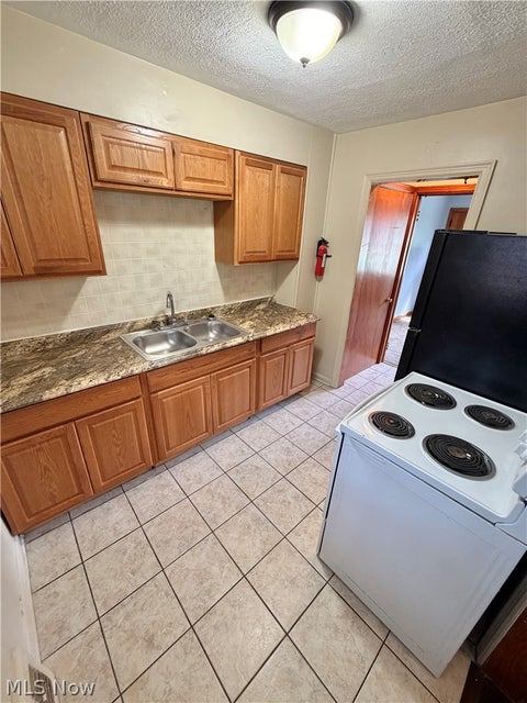 Tiny photo for 736 West Street, Niles, OH 44446 (MLS # 5255249)