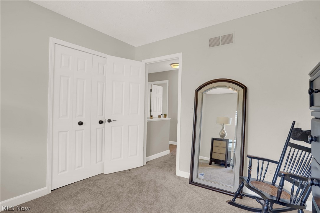 Lakeside Courts - Residential