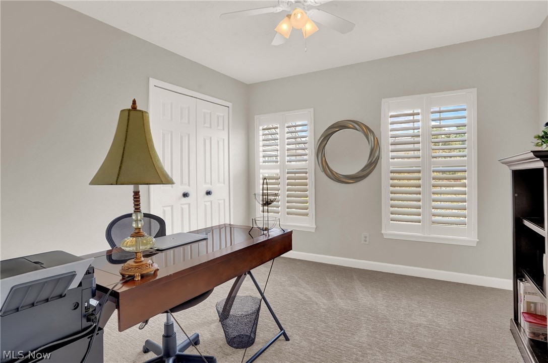 Lakeside Courts - Residential
