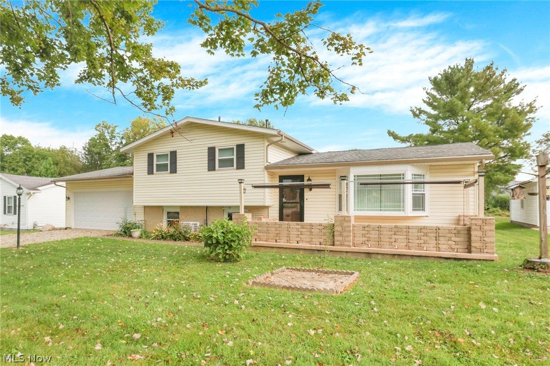 108 Sequoia Drive
