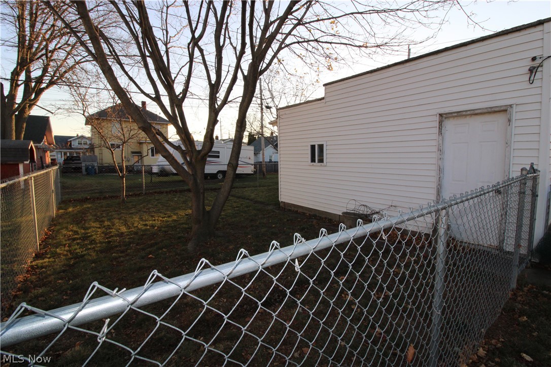 York & Tadsen - Residential