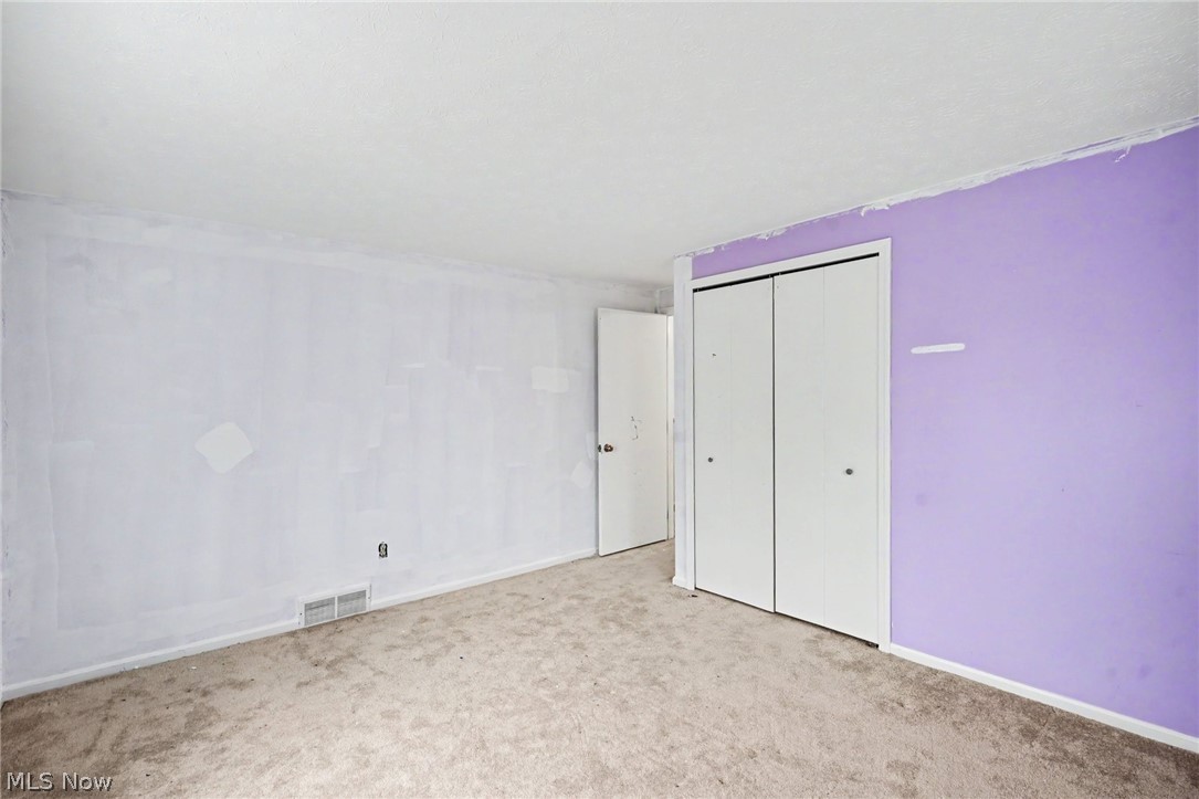 Brookdale Improv Cos Sand - Residential