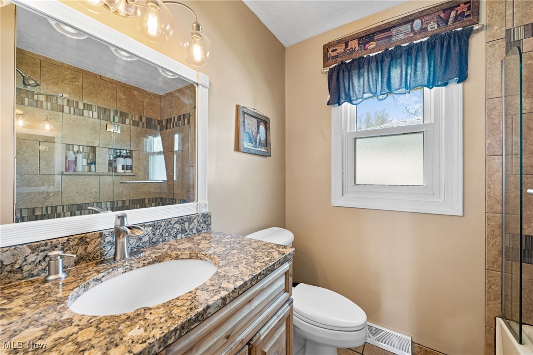 4267 Belle Avenue, Sheffield Lake, Ohio image 13