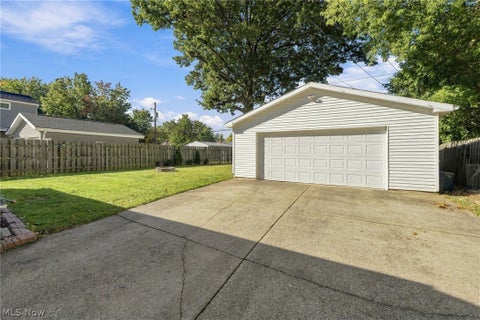 Tiny photo for 5184 Nan Linn Drive, Willoughby, OH 44094 (MLS # 5254813)