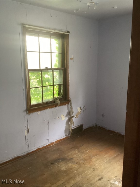 Stewart Frisbie & Fords - Residential