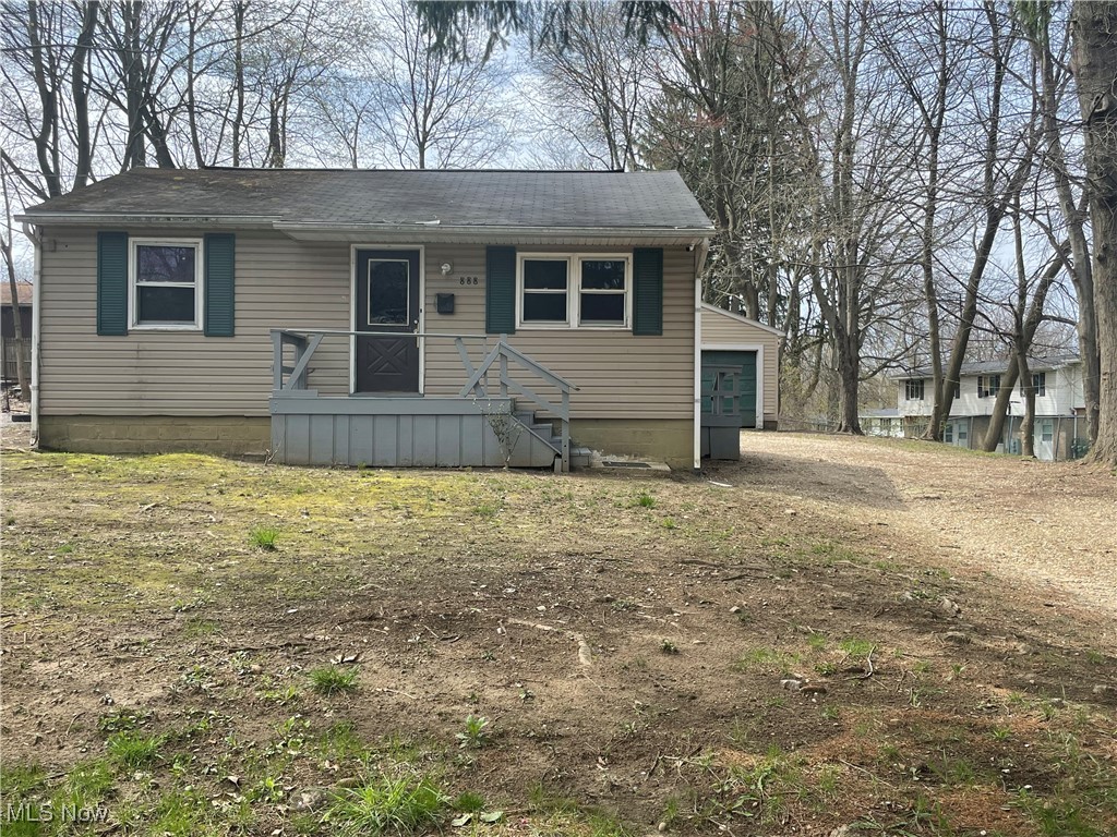 Akron, Ohio 44310, United States, 2 Bedrooms Bedrooms, ,1 BathroomBathrooms,Residential,Active,108795